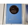 Image 3 : The Franklin Mint "Halley's Comet" Eyewitness Solid Bronze Medal w/ Display & COA
