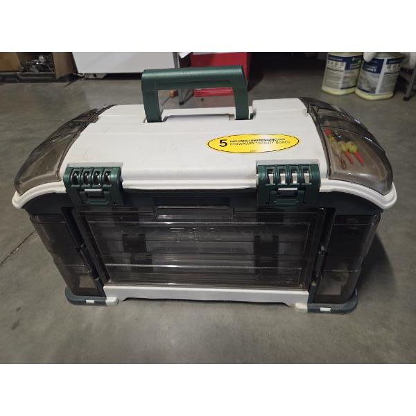 Great Condition Plano 732 Tackle Box With Dual Top Access. 3 Pull Out Clear Boxes With Assorted New 