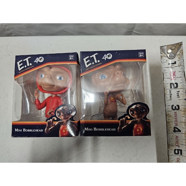 E.T. The Extra Terrestrial - Mini Bobblehead (Quantity 2)