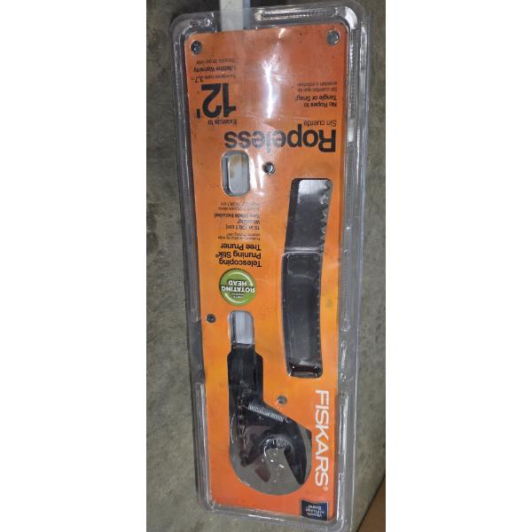 Brand New Friskers Telescoping Ropeless Pruner 