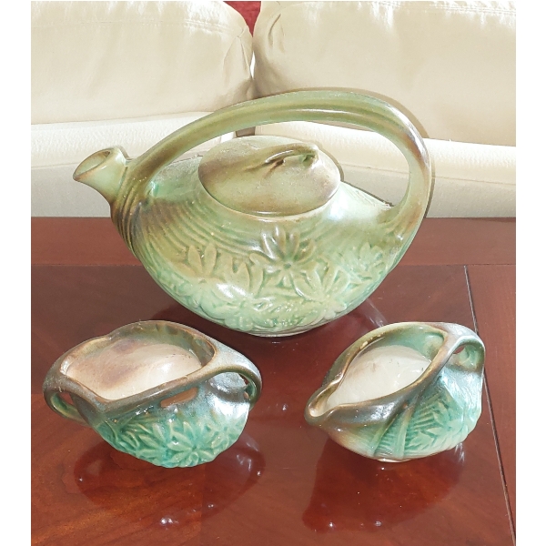 1950s Teapot & Creamer / sugar Bowl - Unique Design In Mint Condition