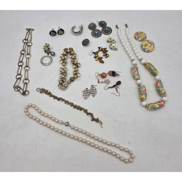 Great Vintage Costume Group Including Pearl Necklace, & Stone Cuff Links