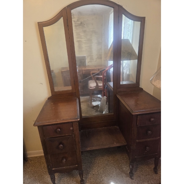 Antique Mirrored Dressing Table/Vanity - Dressing Table" 45x18x69"