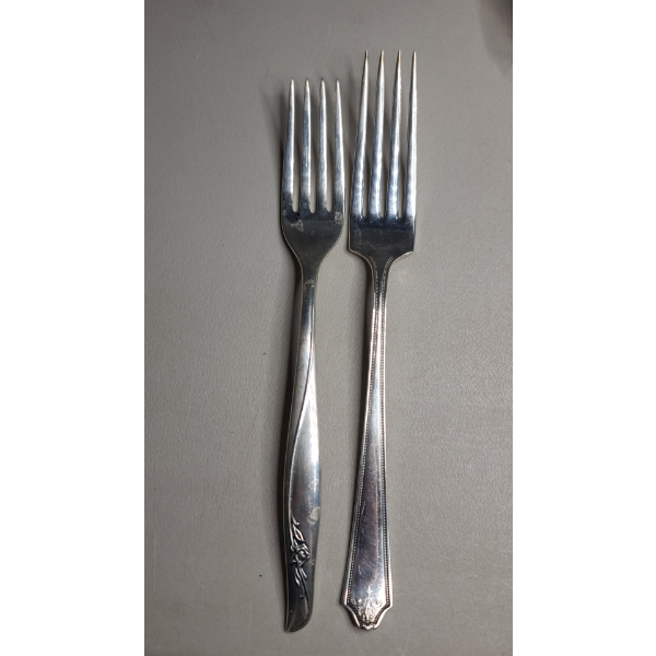 (2) Sterling Silver Forks - Total Weight: 100.9g