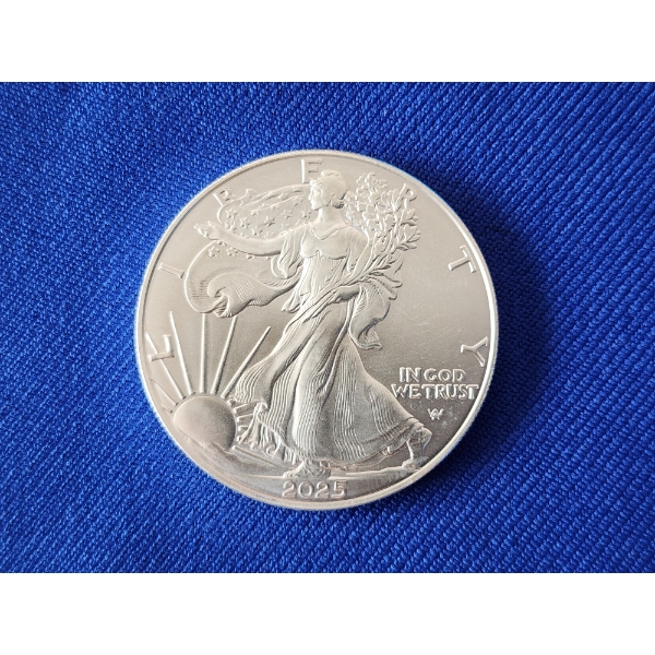 2025 Silver American Eagle $1 Coin - 1 oz .999 Fine Silver