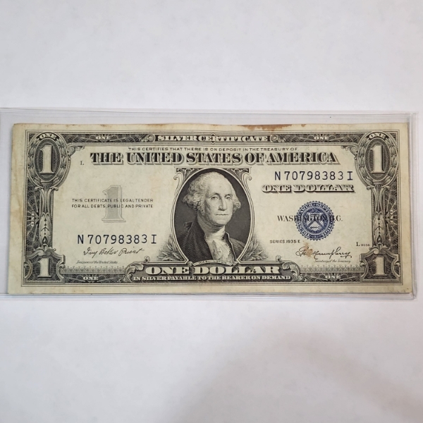 United States 1935 E $1 Blue Seal Silver Certificate 