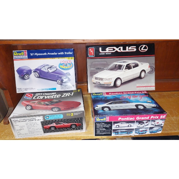 Automobile Model Kits - Vintage Lot 4 Pieces NOS - See Pics