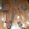 Image 4 : Vintage 50s Kitchen Ware - 7 Pc Group Utensils 7 Tools As Shown