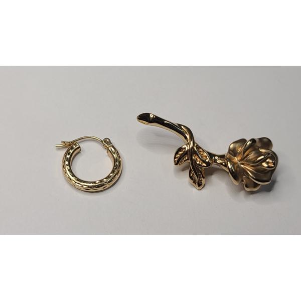 14K Yellow Gold Rose Brooch Pin & 14K Gold Single Huggie Hoop Earring - Total Weight: 2.3g