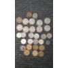 Image 10 : Assorted Coin Lot Including 1916 Buffalo Nickel, Canadian Silver 5 Cent Coin & More