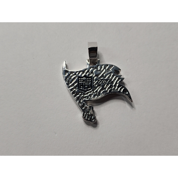 14K White Gold-Plated Tampa Bay Buccaneers Logo Official GLD NFL Pendent 
