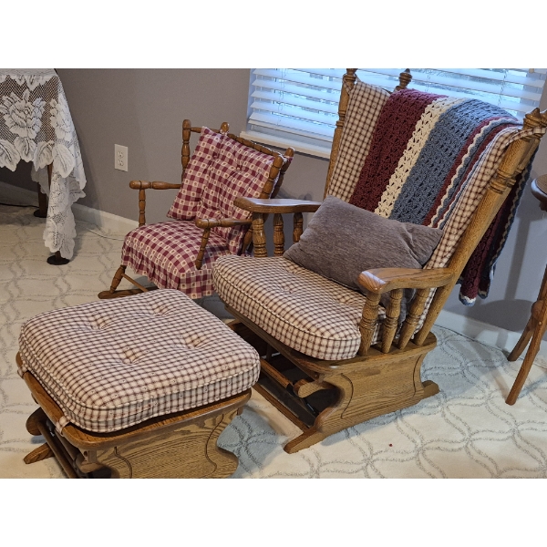 PICKUP IN NORTHFIELD - Quaint Style Solid Oak & Upholstery Rocking Chaie With Sliding Foot Rest Exc!