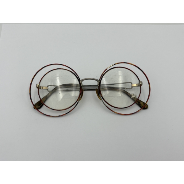 Beautiful Vintage Glasses in Glasses Case with Cloth