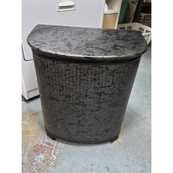 PICKUP IN CANTON - VINTAGE MOP STYLE & BAMBOO HAMPER 21 W X 24 T X 12 D - GOOD CONDITION