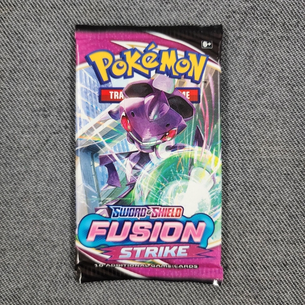 SEALED Pokemon Sword & Shield Fusion Strike 10 Card Booster Pack ~ Guaranteed Rare in Each Pack!