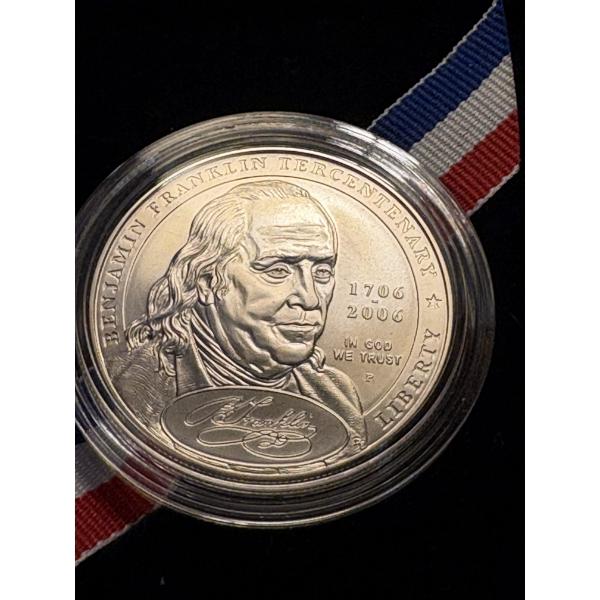 90% UNC Silver Dollar 1706 - 2006 - Benjamin Franklin Commemorative Coin Program - Certificate of Au