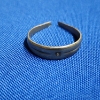 Image 7 : 10K Gold Ring With Small Center Stone Weighing 2.5 Grams ~ Size 10 