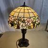 Image 1 : Tiffany-Style Stained Glass Table Lamp (25" Tall)