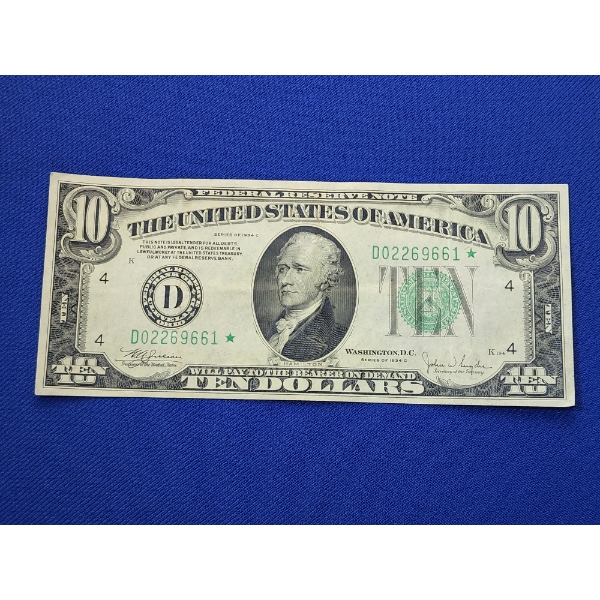 United States $10 Federal Reserve Note Series 1934 C *STAR NOTE* SN: D02269661