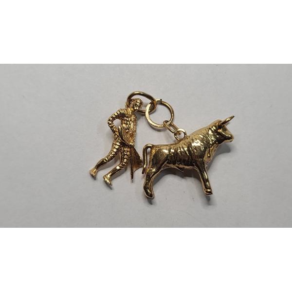14K Yellow Gold Matador And Bull Charms - Weight: 4.2g