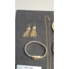 Image 6 : Assorted Fashion Earrings, Bracelets & More 