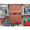 Image 17 : Huge Lot of Assorted 1984-85 Topps Baseball Cards (Uncounted)