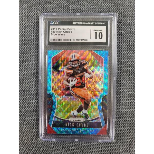 CGC 10 Gem Mint 2019 Panini Prizm #89 Nick Chubb Blue Wave