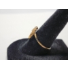 Image 2 : Vintage Style 10K Yellow Gold 3-Stone Ring - Size 8 - TW: 1.3g