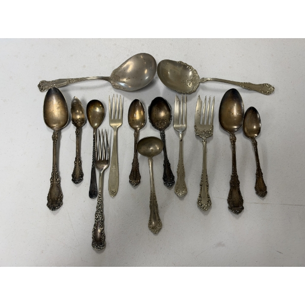 1.2 Lbs of Silverplate Cutlery