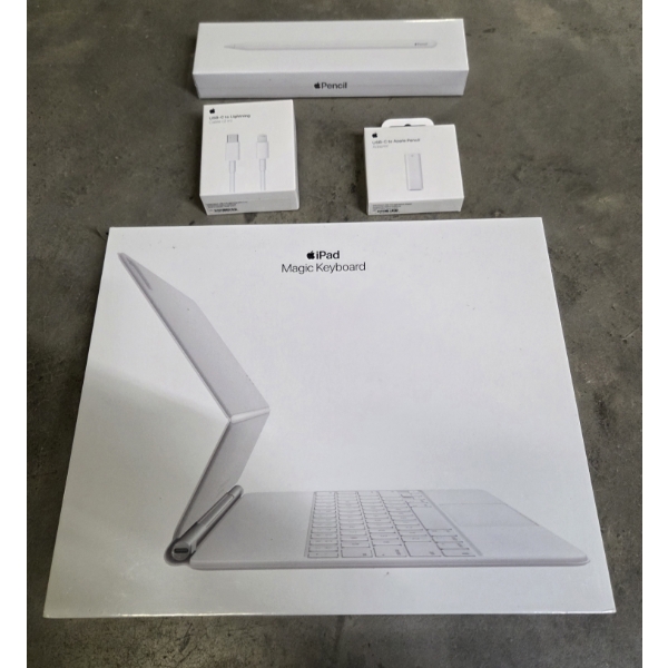 All Brand New- Apple Ipad Keyboard, Apple Pencil & Pencil Adapter And USBC Cable 