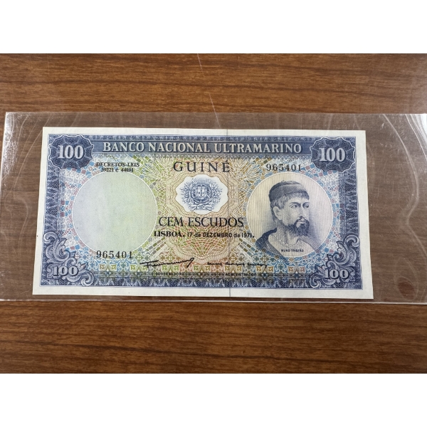 1971 Portuguese Guinea 100 ESCUDOS Uncirculated Note - Mint Condition