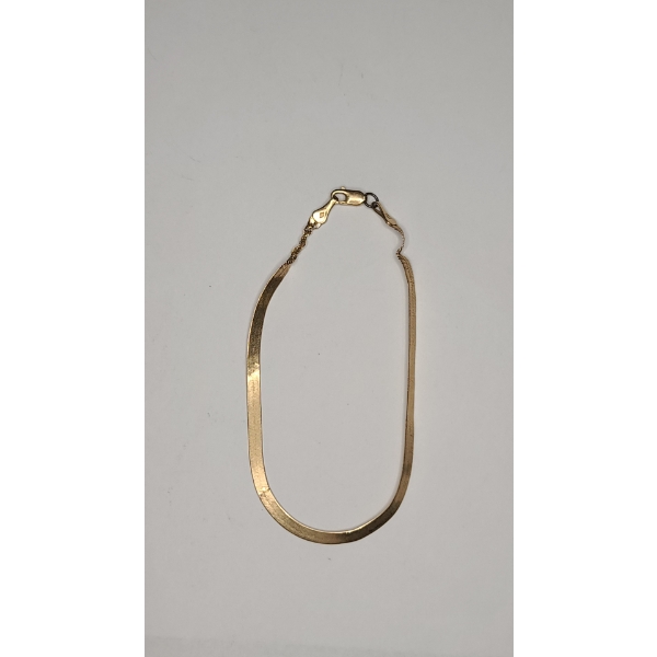 14K Yellow Gold Herringbone Bracelet (Damaged) - Weight: 1.8g