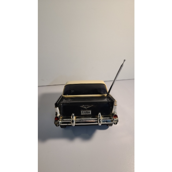 Vintage '57 Chevrolet Black Belair Car Collectible AM/FM Radio **Untested**