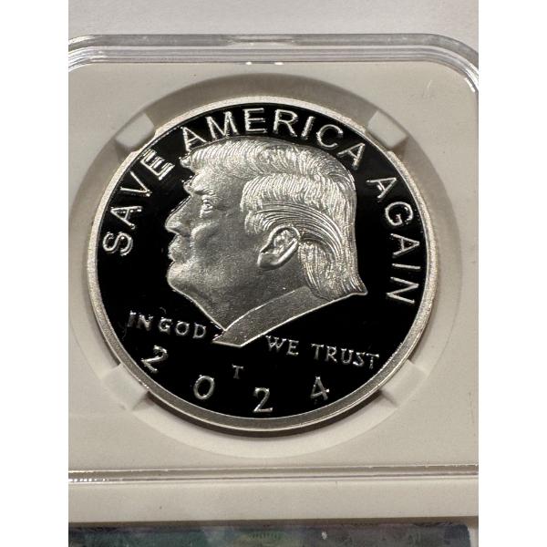 2024 Donald Trump Save America Again Campaign Coin - Mint In Special Holder