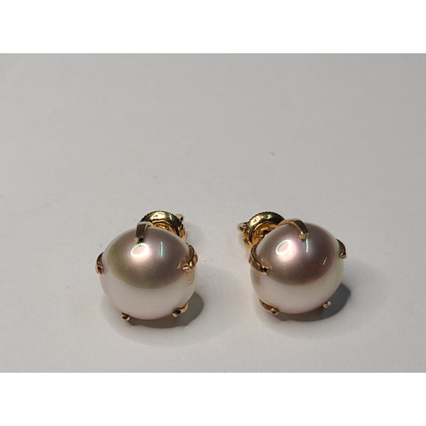Pair Of 10K Yellow Gold Pearl Screwback Earrings - Weight: 2.2g