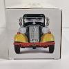 Image 3 : 2018 Hess 85th Anniversary Collector's Edition Truck, a Limited Edition Release!!!