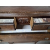 Image 3 : Pretty Vintage Solid Wood 4' 5'' x 19'' x 33'' Chest Of Drawers. Clean! Easy Pull Drawers! 