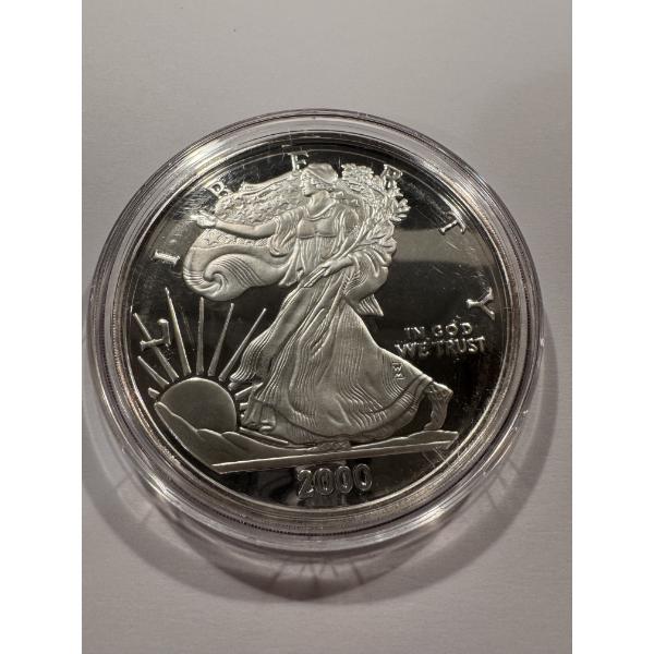 2000 U.S. 4 Ounce .999 Fine Silver Walking Liberty Round Coin - Mint Condition - Limited Edition