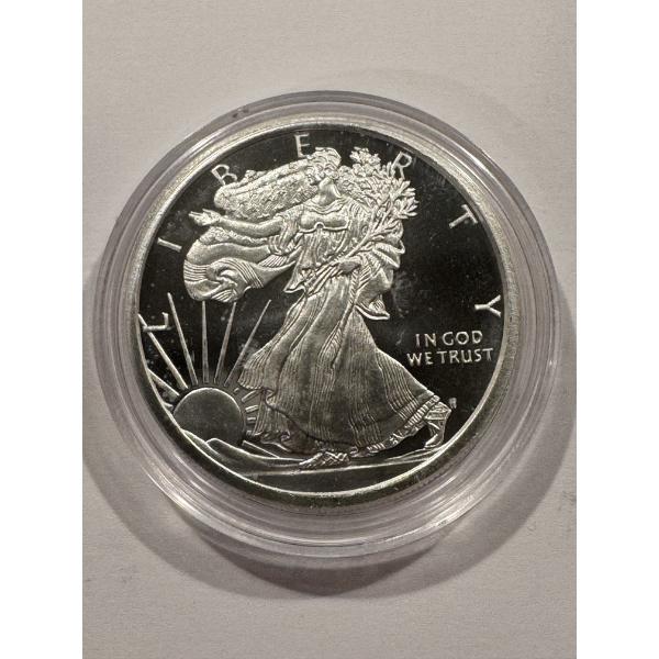 Walking Liberty One Troy Ounce .999 Fine Silver Round In Capsule - Mint Condition