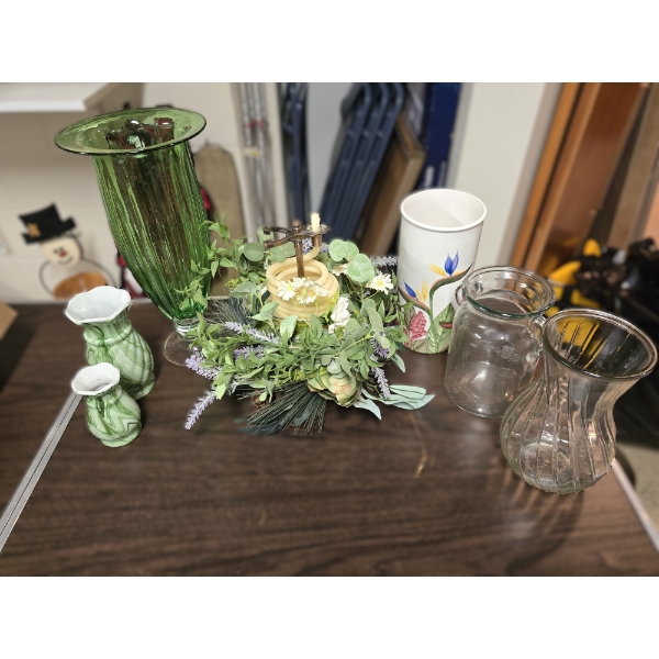 6 Vases and 1 Rope Candle (only burned once)