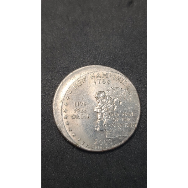 2000-P New Hampshire State Quarter With Off-Center Strike Error