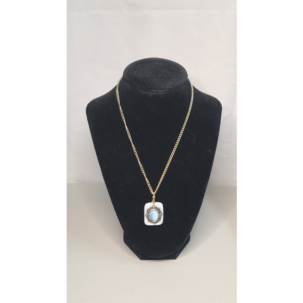Vintage Art Deco Style 16" Necklace With Beautiful Blue Stone Pendant