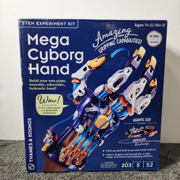 Stem Experiment Kit Mega Cyborg Hand ~ Build Your Own Giant Wearable Hydraulic Hand 
