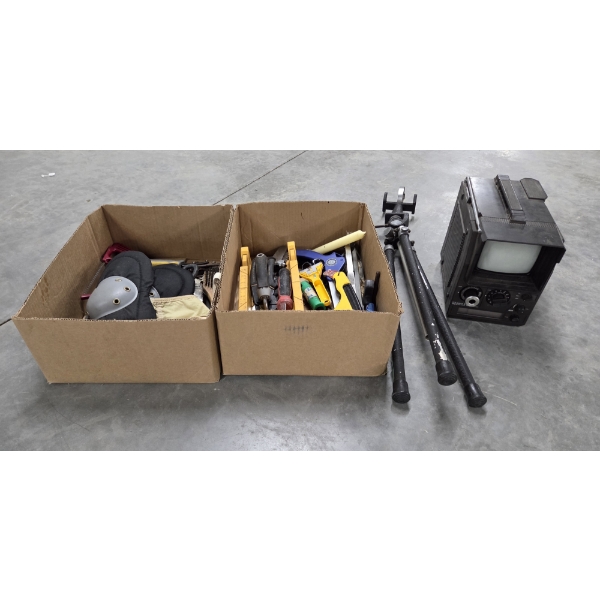 Hand Tool Collection, Vintage Gold Star TV/Radio Combo & Tripod -No Shipping Available