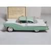 Image 2 : 1956 Ford Fairlane Diecast Model Car 1:32 Scale - National Motor Museum Mint