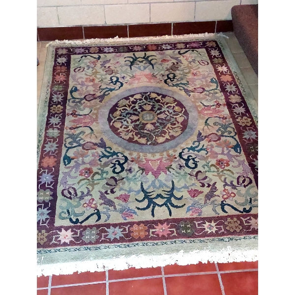 4 ft by 32" Rug / Carpet As Shown Good Condition Matching Lot 318 