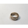 Image 4 : Gorgeous 14K Gold Ring with Flower Details - Size 7 - Total Weight: 5.8g