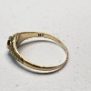 Image 4 : Stunning 14K Yellow Gold Ring With Intricate Engraved Details - Size 13 - Total Weight: 4.8g