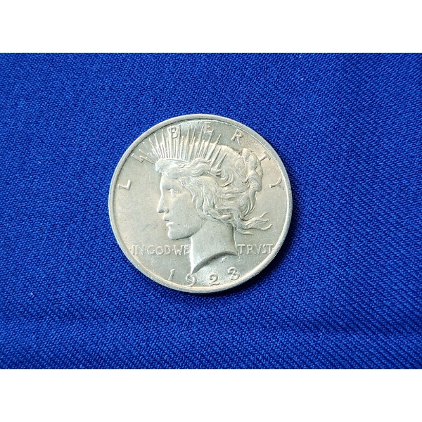 1923 Silver Peace Dollar 