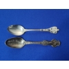 Image 1 : 2 - Vintage Sterling Silver Collectible Spoons: Flower Design & Chicago Theme - TW: 44.2g
